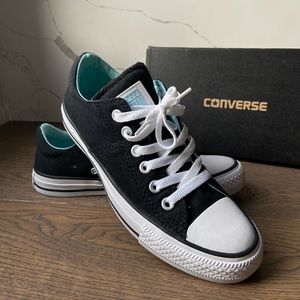 Converse All Star Madison Low Top Chucks